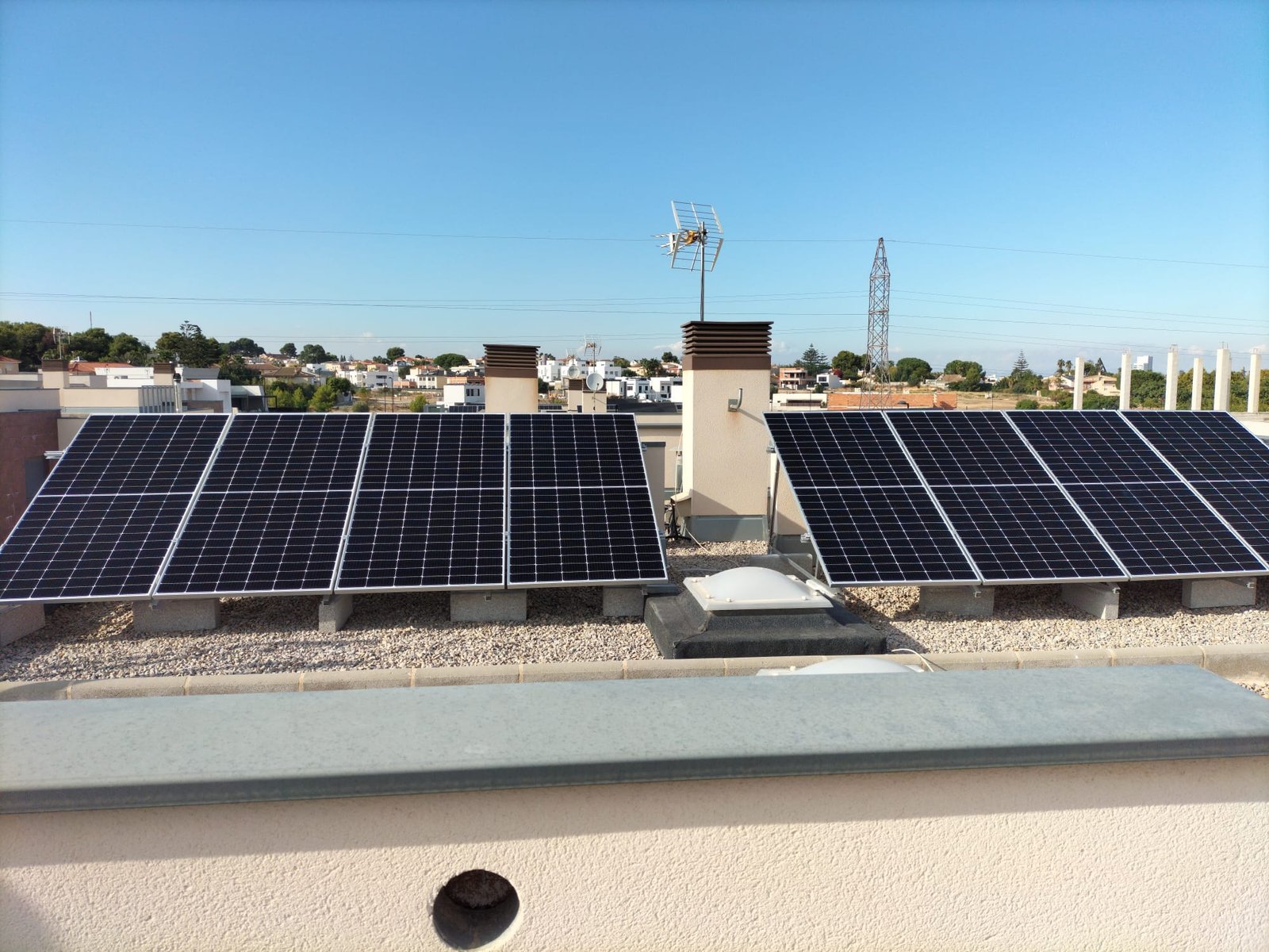 Instalación de placas solares por Calisau